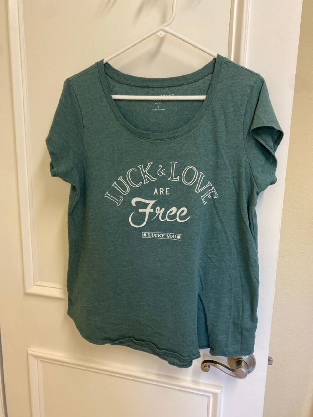 Lucky Brand Green “Luck & Love are Free” T Shirt Size Large 12-14